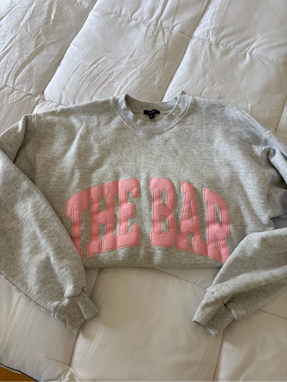 THE BAR pink crew neck